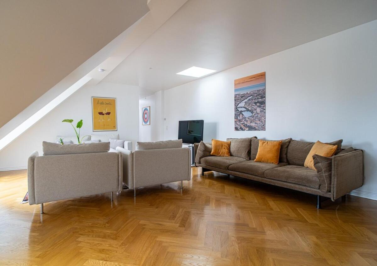 Apartment Penthouse With Panoramic Private Terrace *