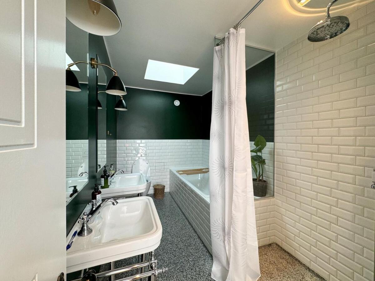 Apartment Penthouse With Panoramic Private Terrace *